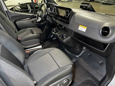 2025 Mercedes-Benz Sprinter 2500 Standard Roof I4 Diesel HO 144" RWD