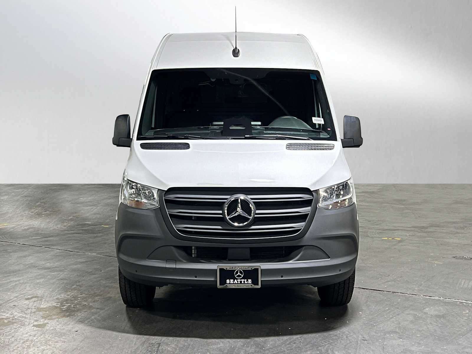 2025 Mercedes-Benz Sprinter 2500 High Roof I4 Diesel HO 170" RWD