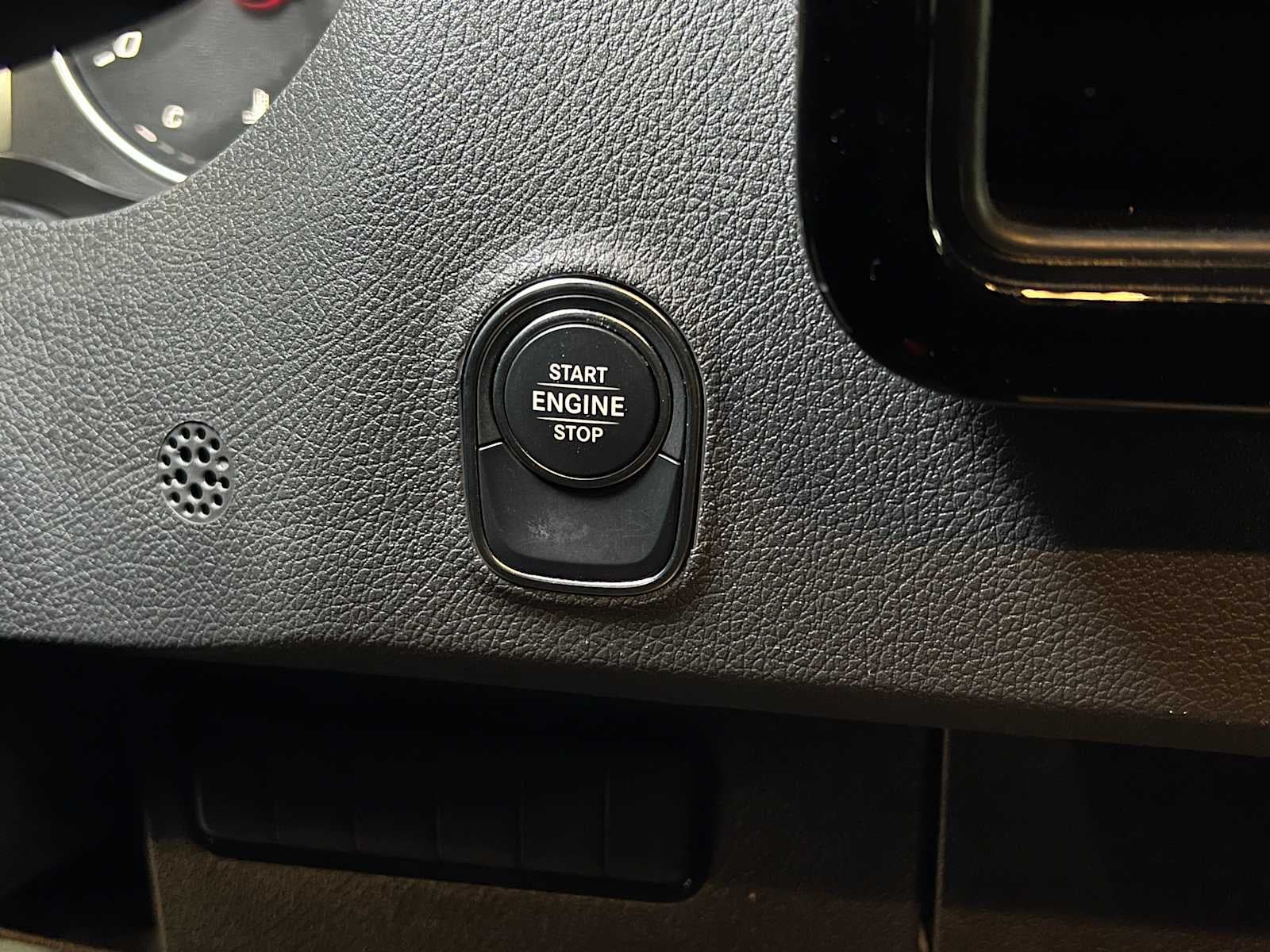 2025 Mercedes-Benz Sprinter 2500 High Roof I4 Diesel HO 170" RWD