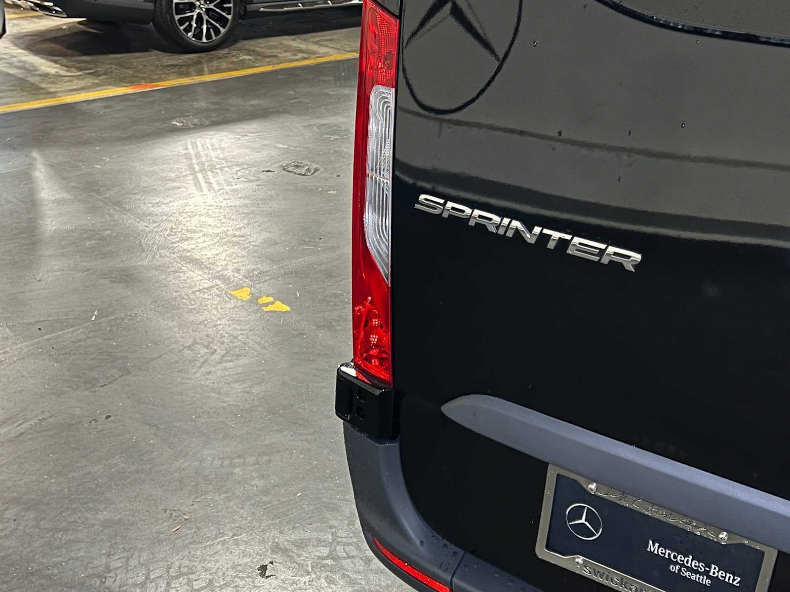 2025 Mercedes-Benz Sprinter 2500 High Roof I4 Diesel HO 170" RWD