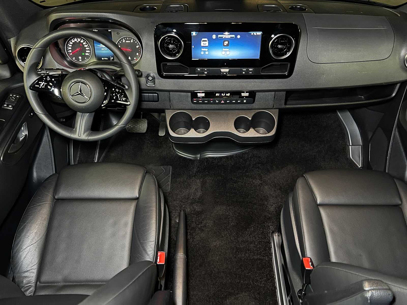 2025 Mercedes-Benz Sprinter 2500 High Roof I4 Diesel HO 170" RWD