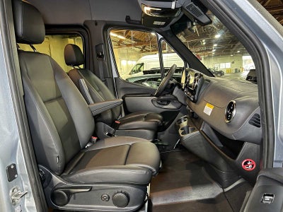 2025 Mercedes-Benz Sprinter 2500 High Roof I4 Diesel HO 170" RWD