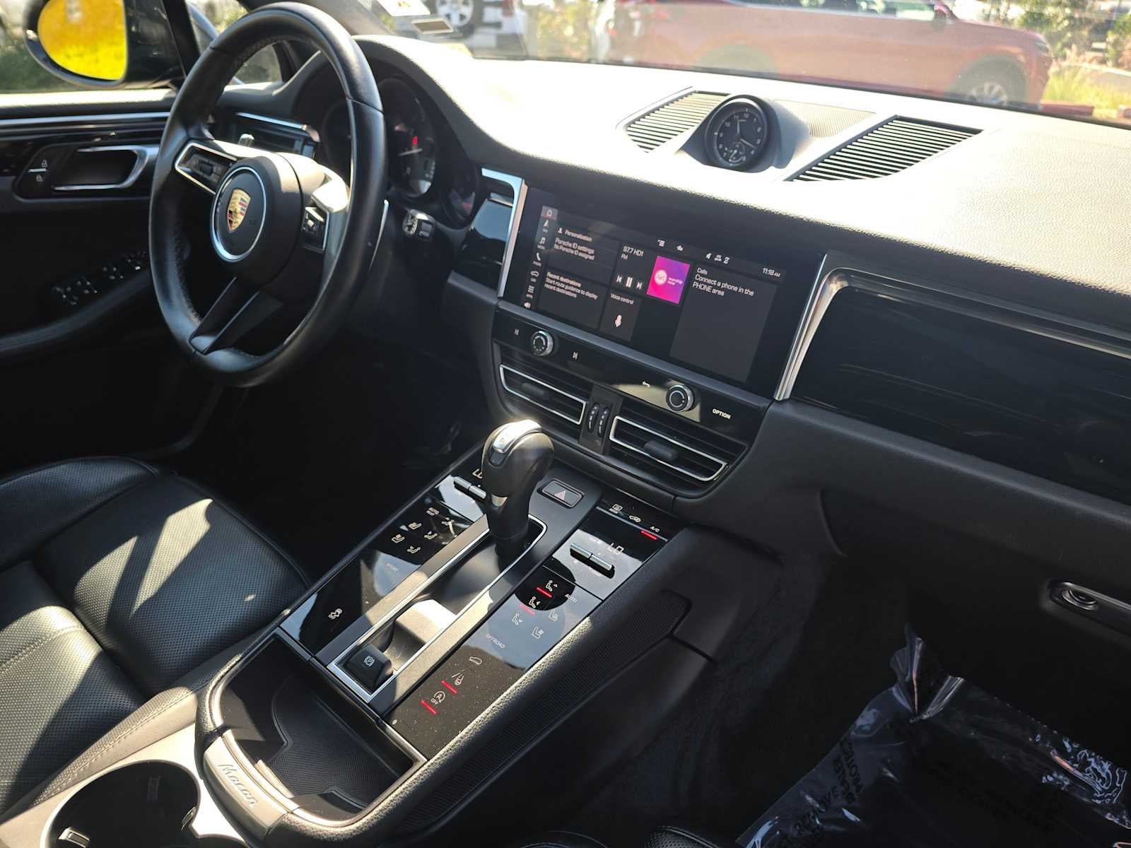 2024 Porsche Macan AWD