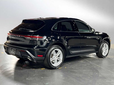 2024 Porsche Macan AWD