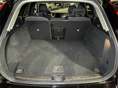 2025 Volvo XC60 Plus