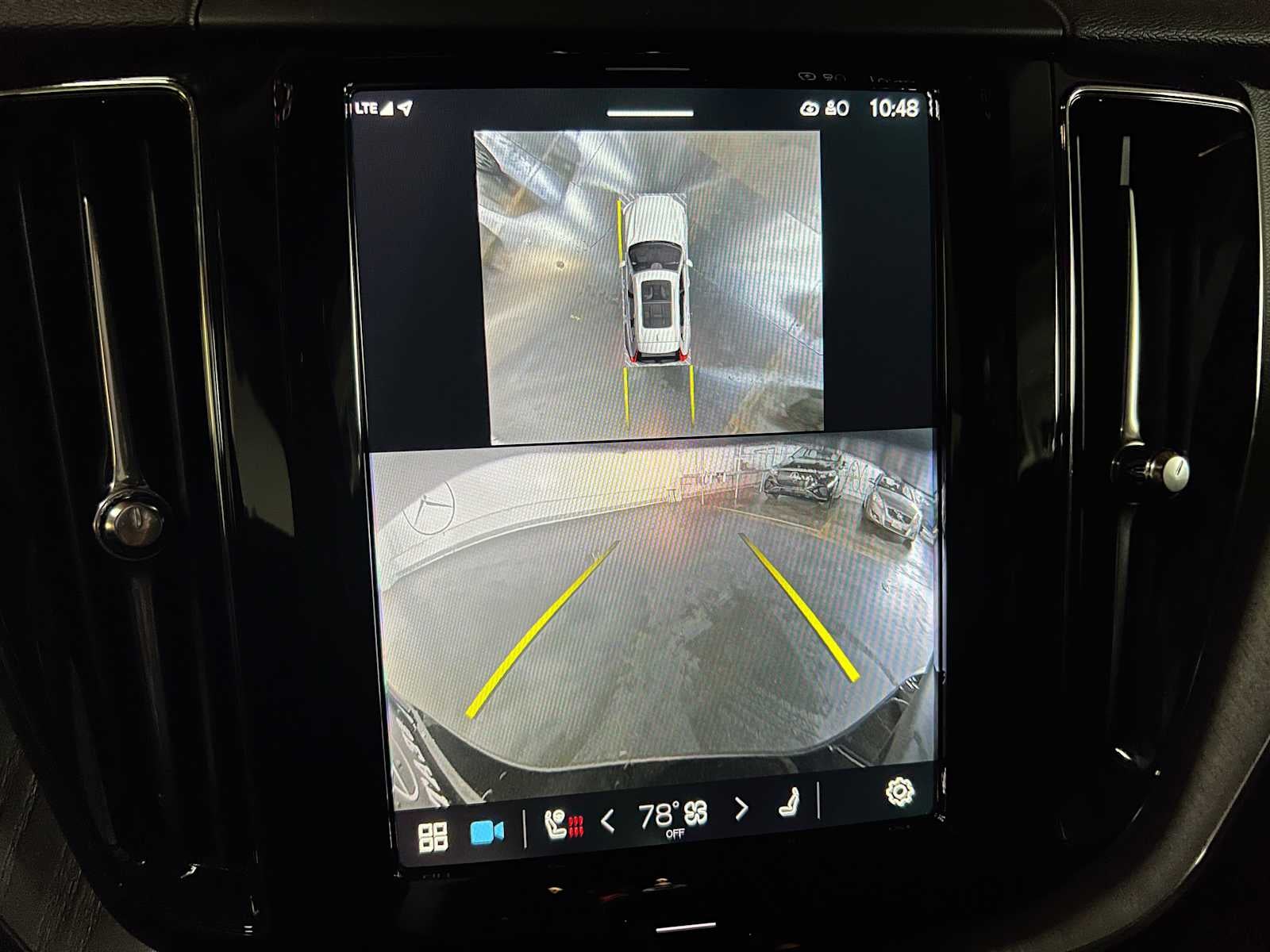 2025 Volvo XC60 Plus