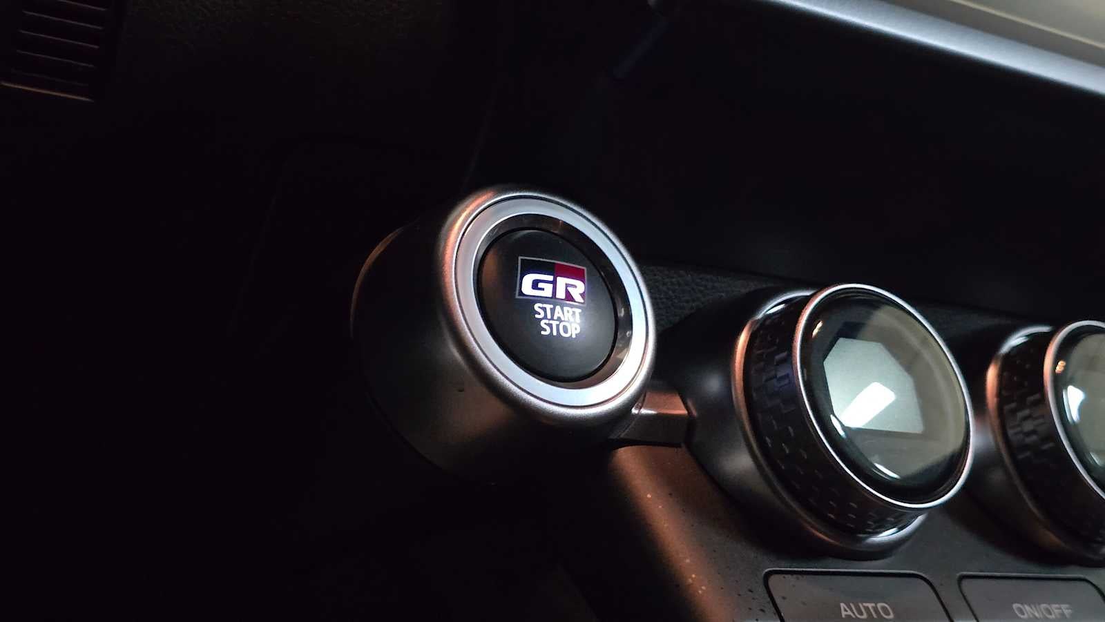 2023 Toyota GR86 Auto (Natl)