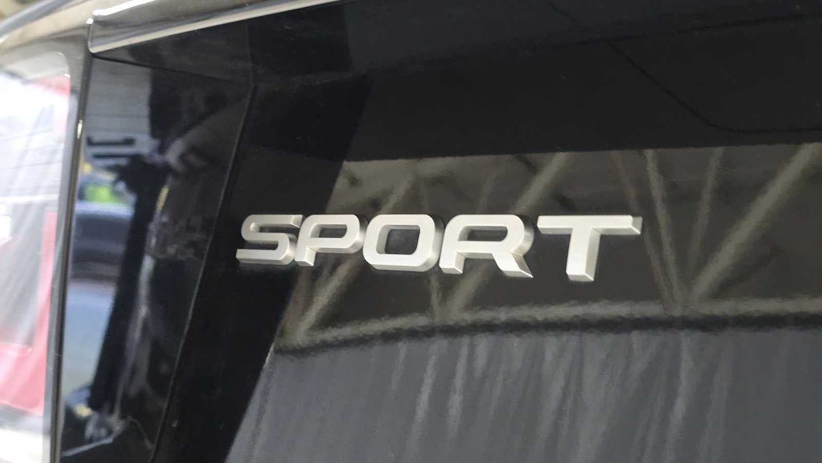 2023 Land Rover Discovery Sport SE