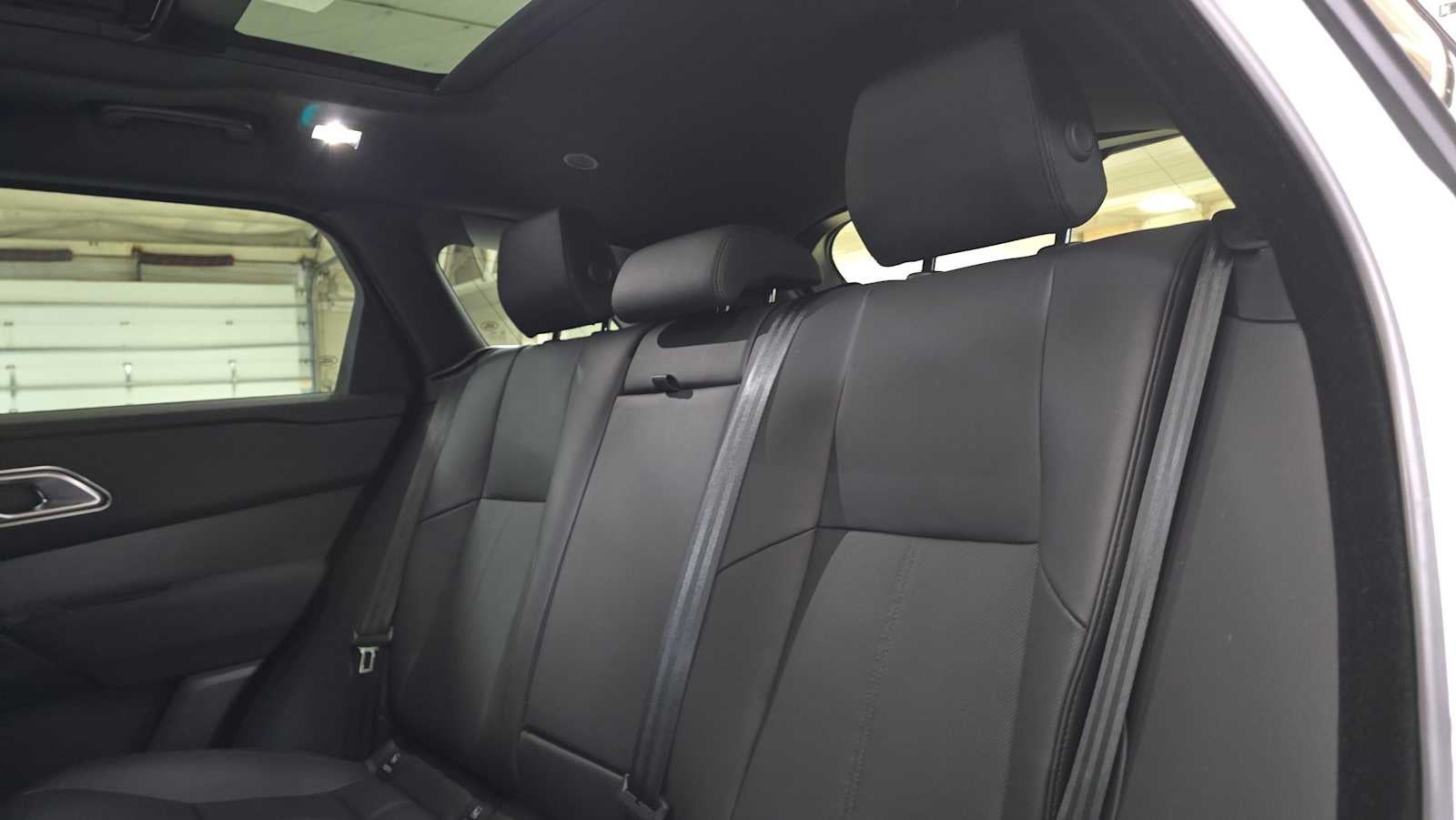 2024 Land Rover Range Rover Velar Dynamic SE