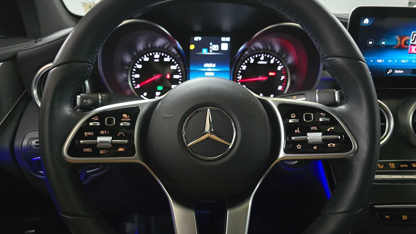 2022 Mercedes-Benz GLC GLC 300