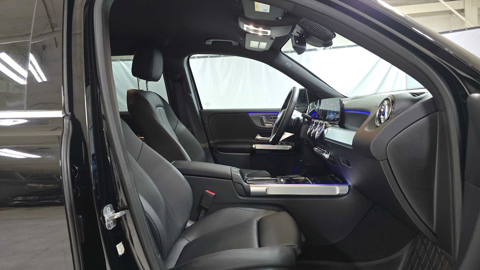 2025 Mercedes-Benz GLB GLB 250