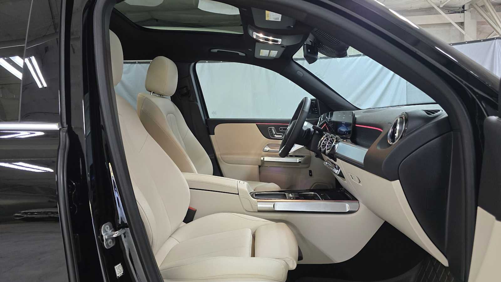 2025 Mercedes-Benz GLB GLB 250