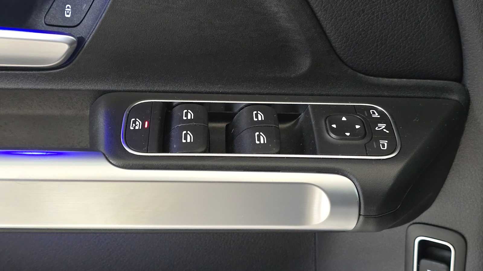 2025 Mercedes-Benz GLB GLB 250