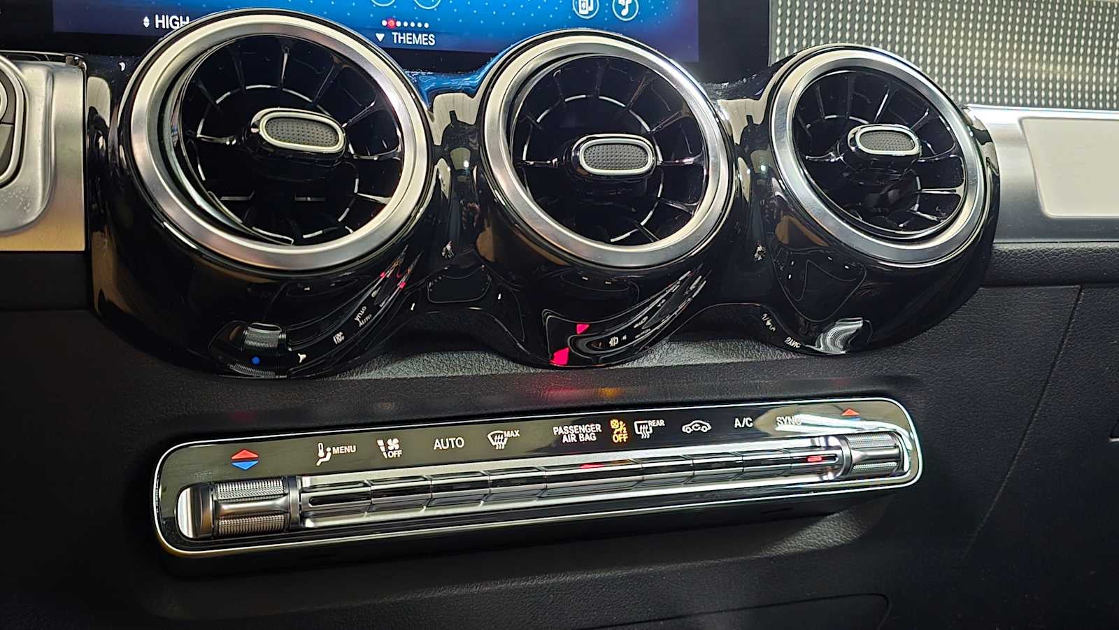 2023 Mercedes-Benz GLB GLB 250