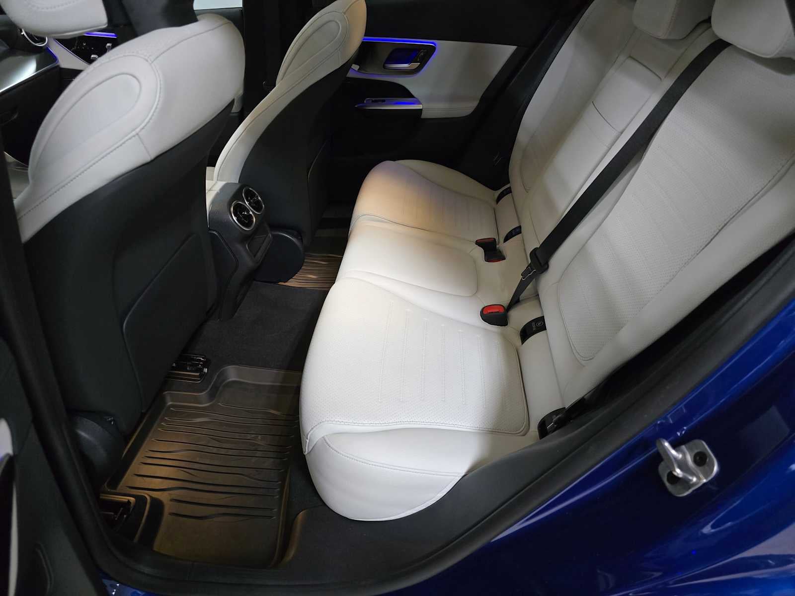 2025 Mercedes-Benz GLC GLC 300