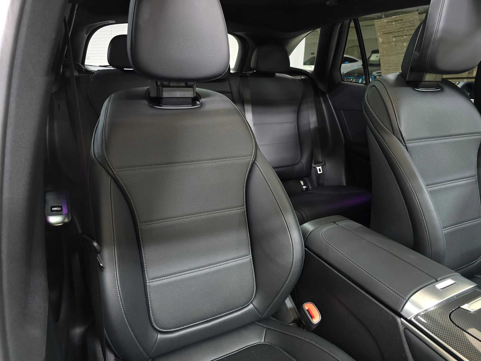 2025 Mercedes-Benz GLC GLC 300