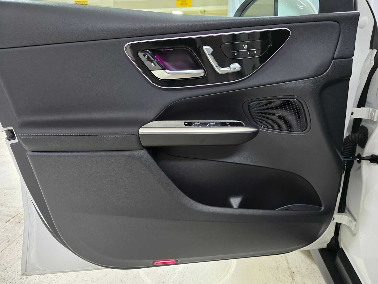 2025 Mercedes-Benz GLC GLC 300