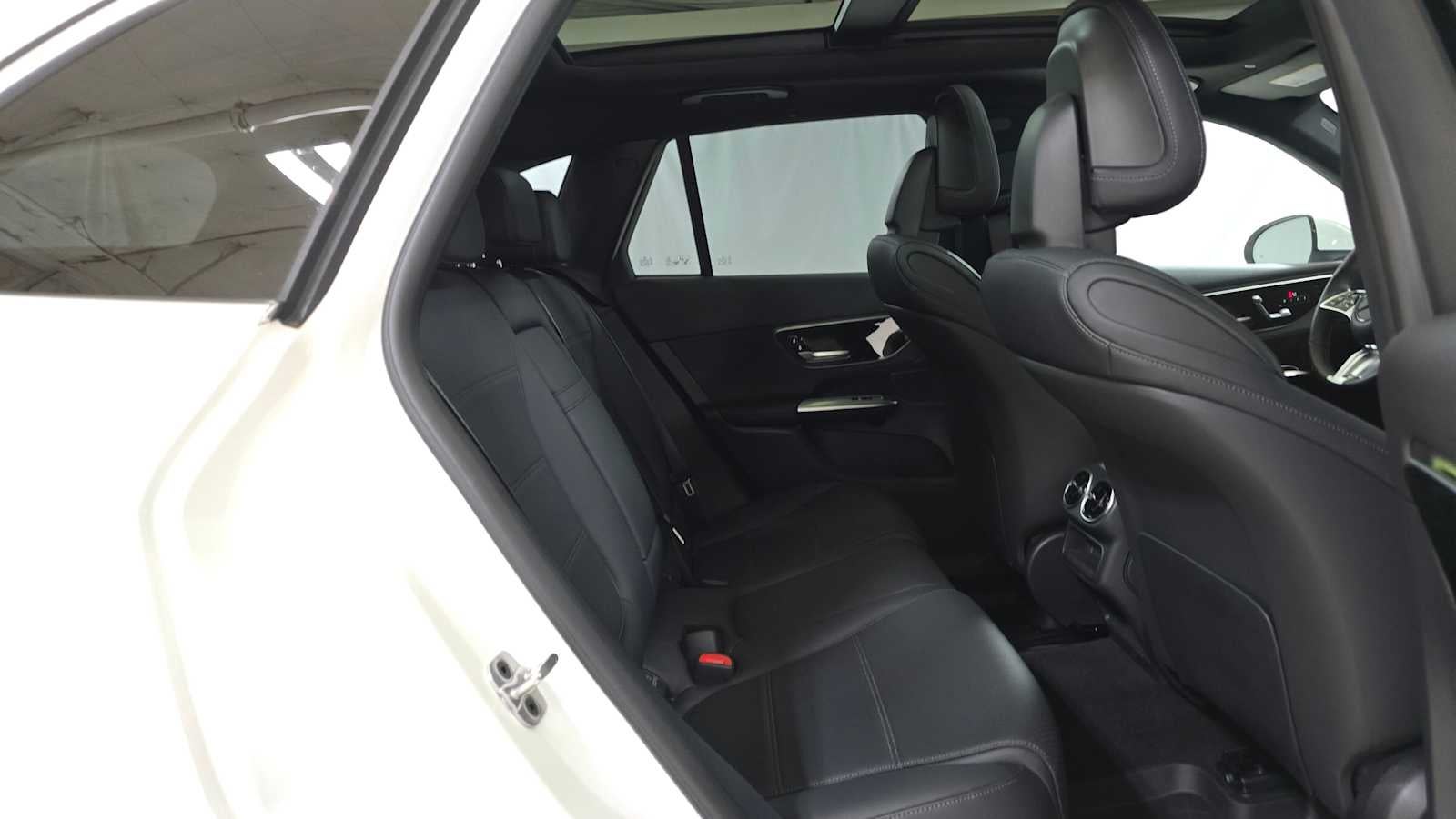 2025 Mercedes-Benz GLC GLC 300