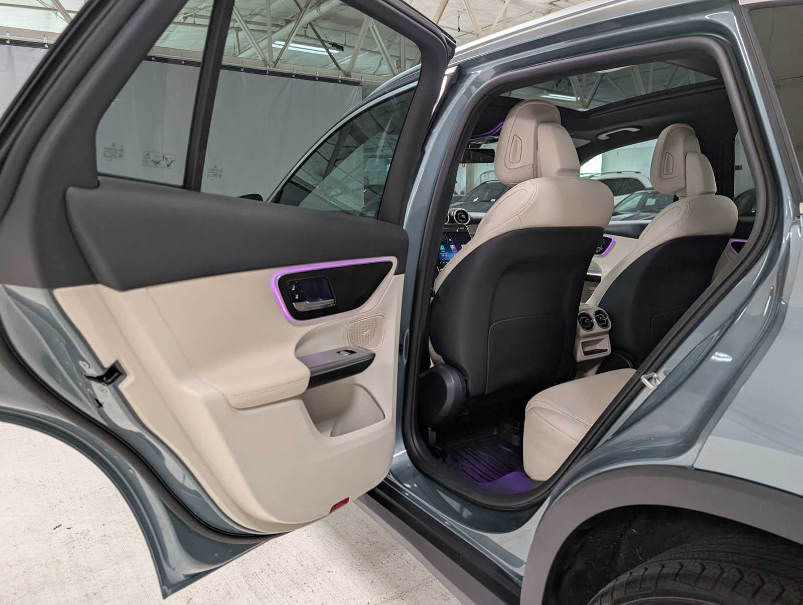 2025 Mercedes-Benz GLC GLC 300