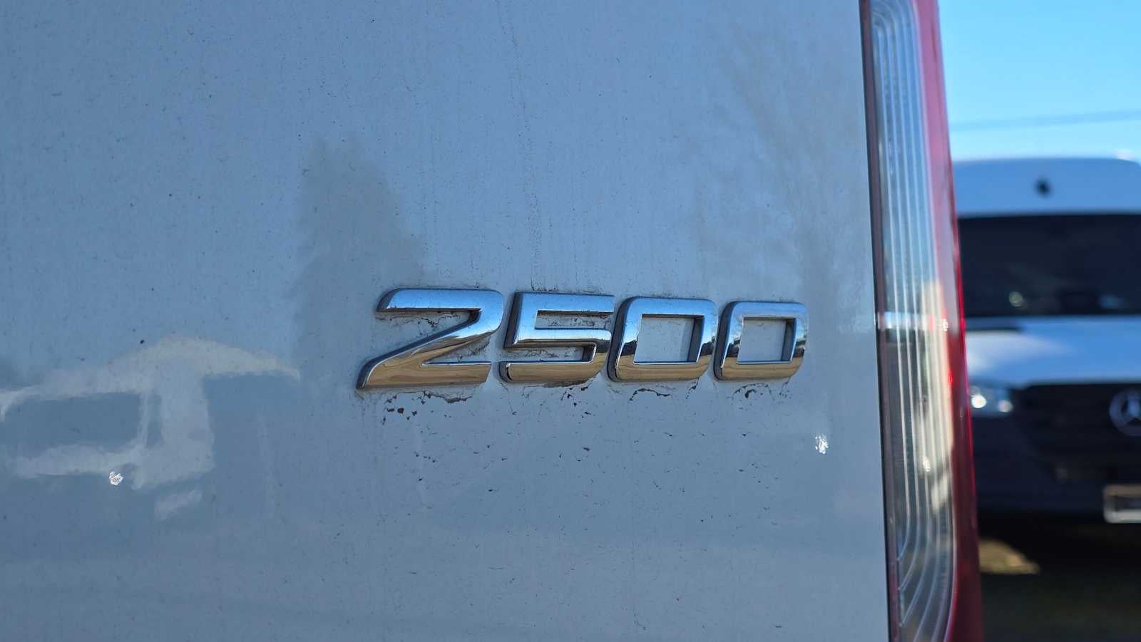 2025 Mercedes-Benz Sprinter 2500 Standard Roof I4 Diesel 144" RWD