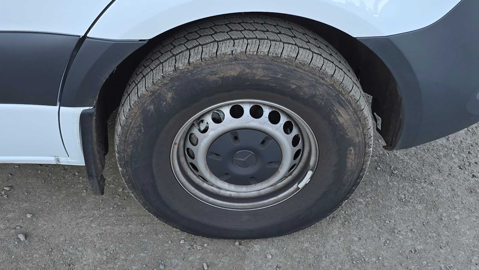 2025 Mercedes-Benz Sprinter 2500 Standard Roof I4 Diesel 144" RWD