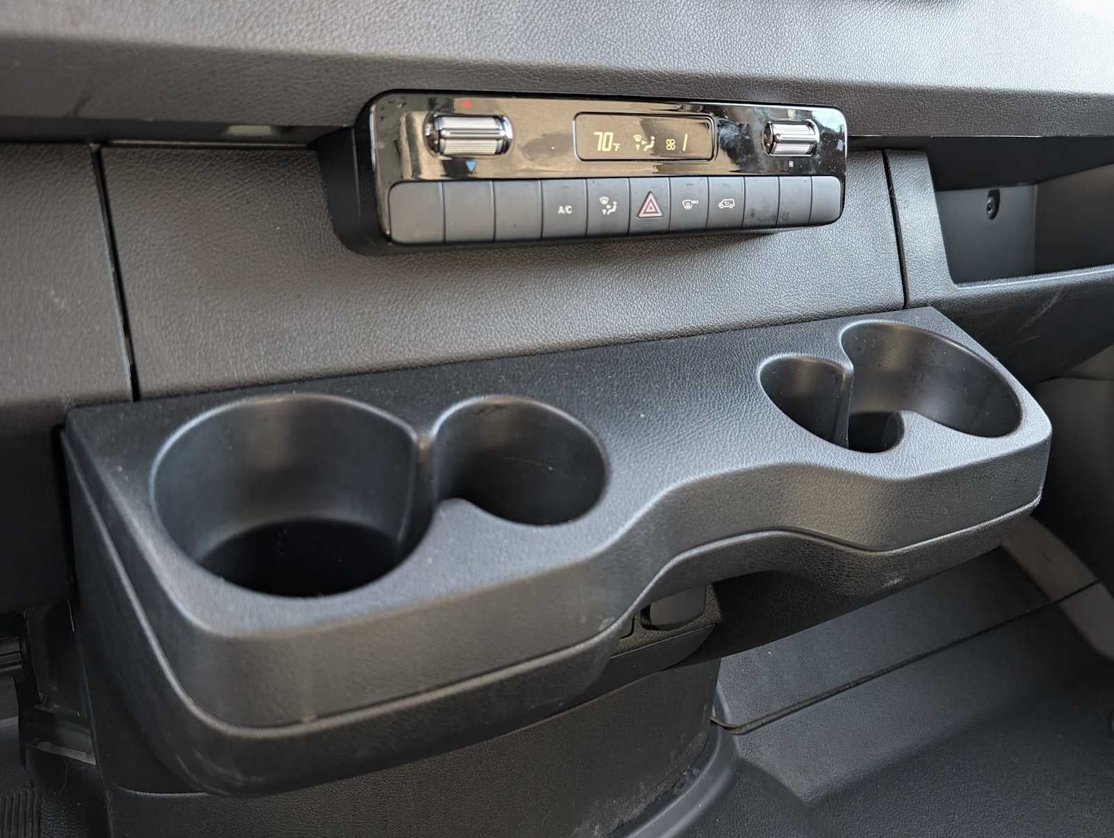 2025 Mercedes-Benz Sprinter 2500 Standard Roof I4 Diesel 144" RWD