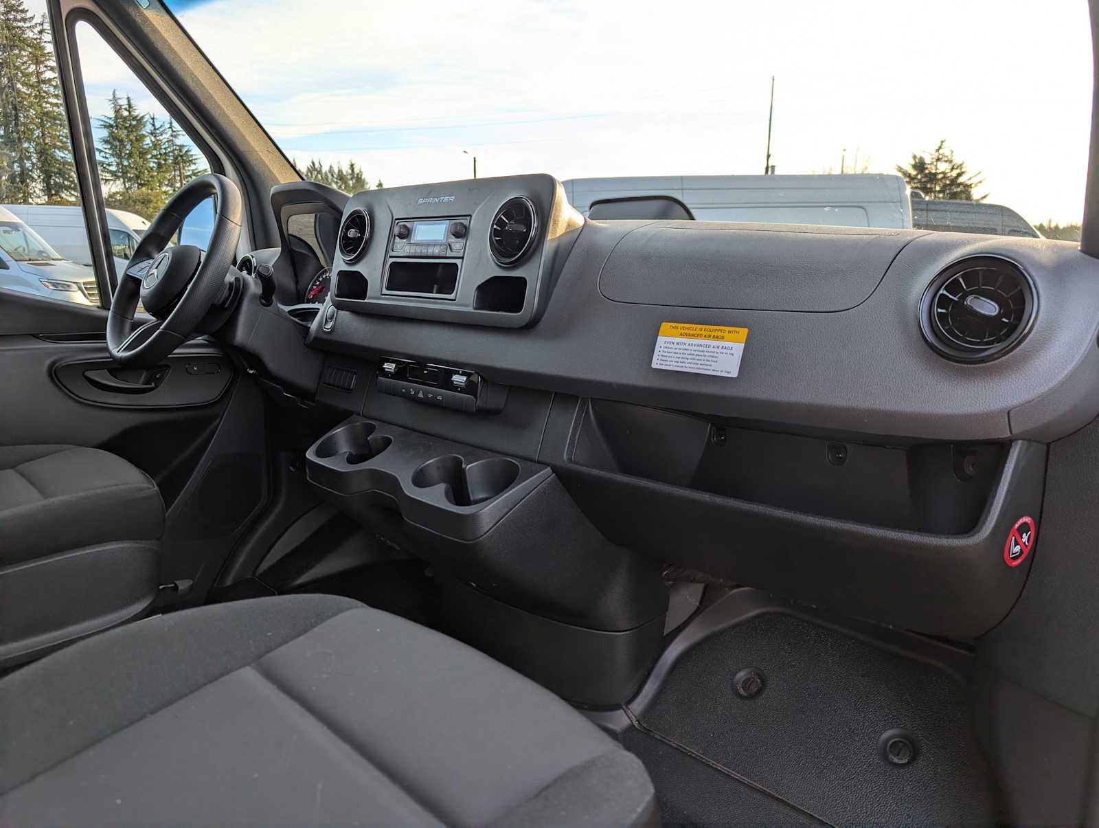 2025 Mercedes-Benz Sprinter 2500 Standard Roof I4 Diesel 144" RWD