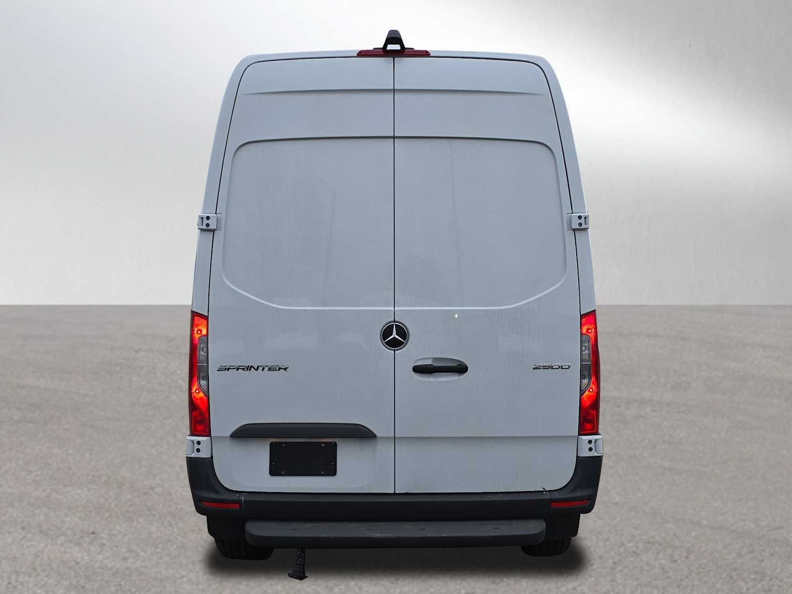 2025 Mercedes-Benz Sprinter 2500 Standard Roof I4 Diesel 144" RWD