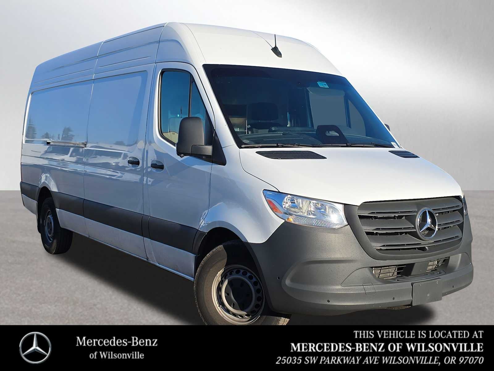 2025 Mercedes-Benz Sprinter 2500 High Roof I4 Diesel 170" RWD