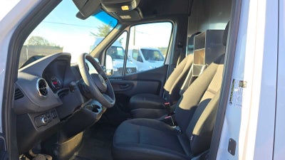 2025 Mercedes-Benz Sprinter 2500 High Roof I4 Diesel 170" RWD