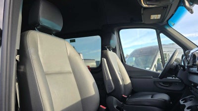2025 Mercedes-Benz Sprinter 2500 Standard Roof I4 Diesel 144" RWD