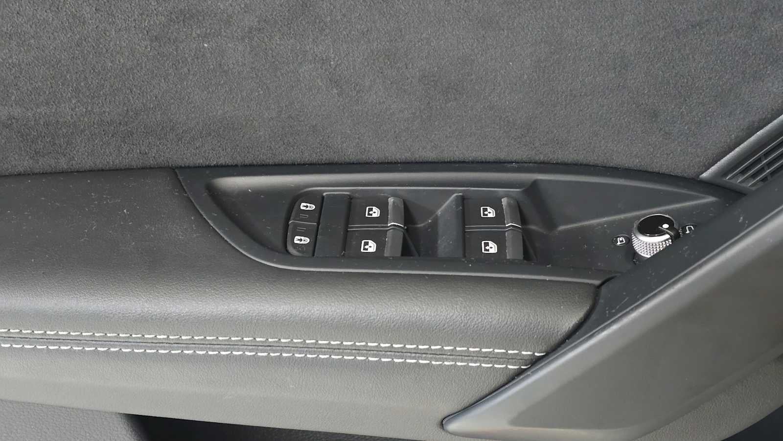 2023 Audi SQ5 Premium Plus