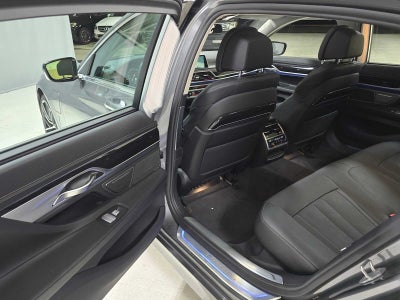2018 BMW 7 Series 740e xDrive iPerformance