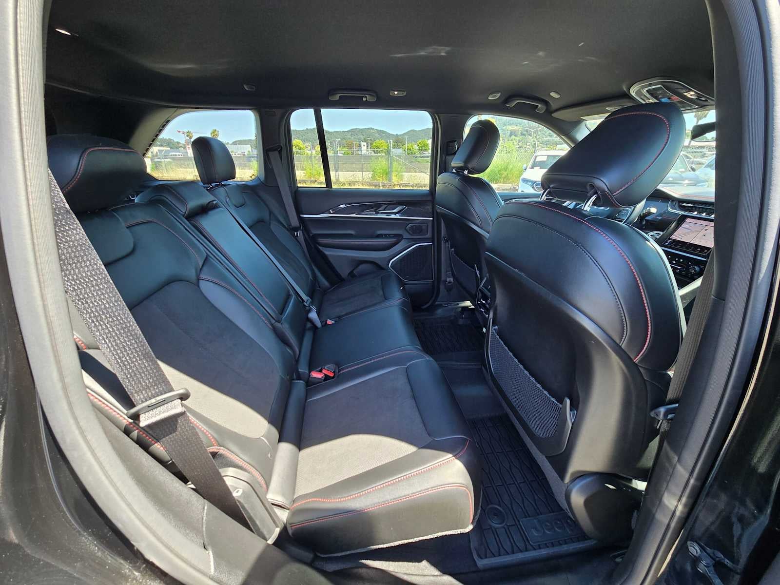 2022 Jeep Grand Cherokee Trailhawk
