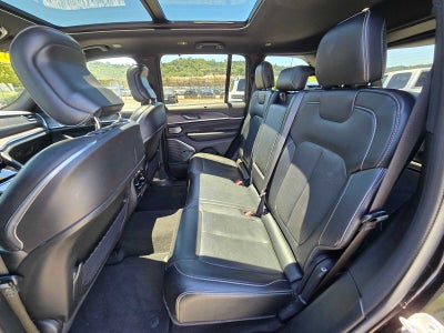 2022 Jeep Grand Cherokee Overland