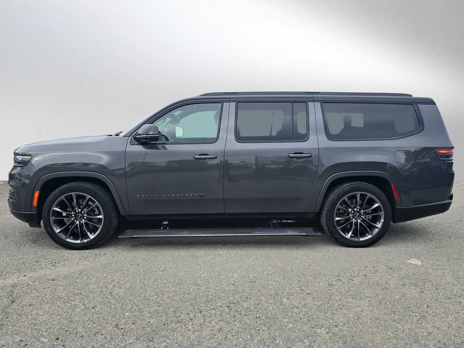 2024 Jeep Grand Wagoneer L Series III Obsidian
