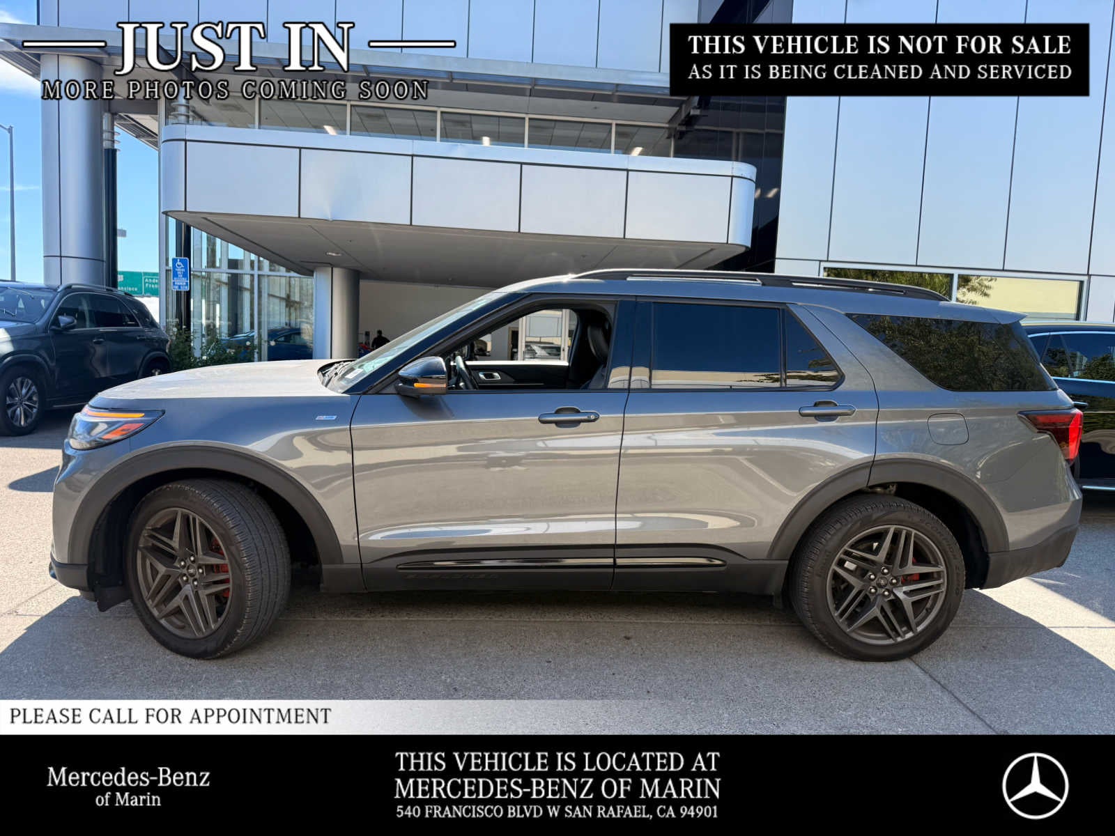 2025 Ford Explorer ST-Line