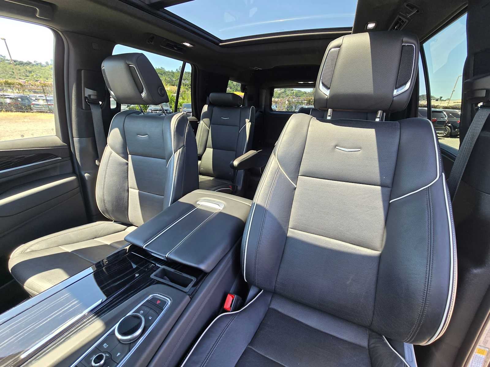 2023 Cadillac Escalade 4WD Sport