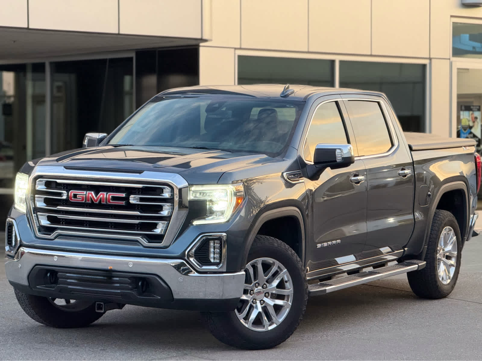 2019 GMC Sierra 1500 SLT