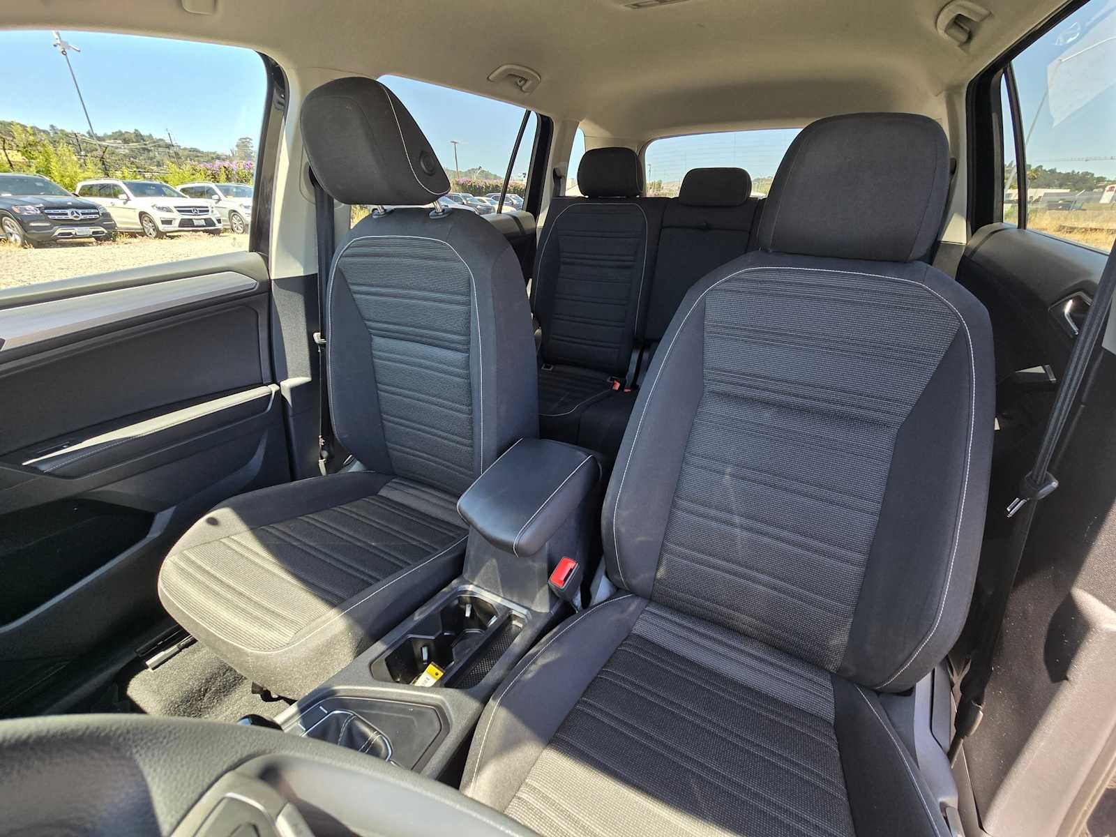 2022 Volkswagen Tiguan S