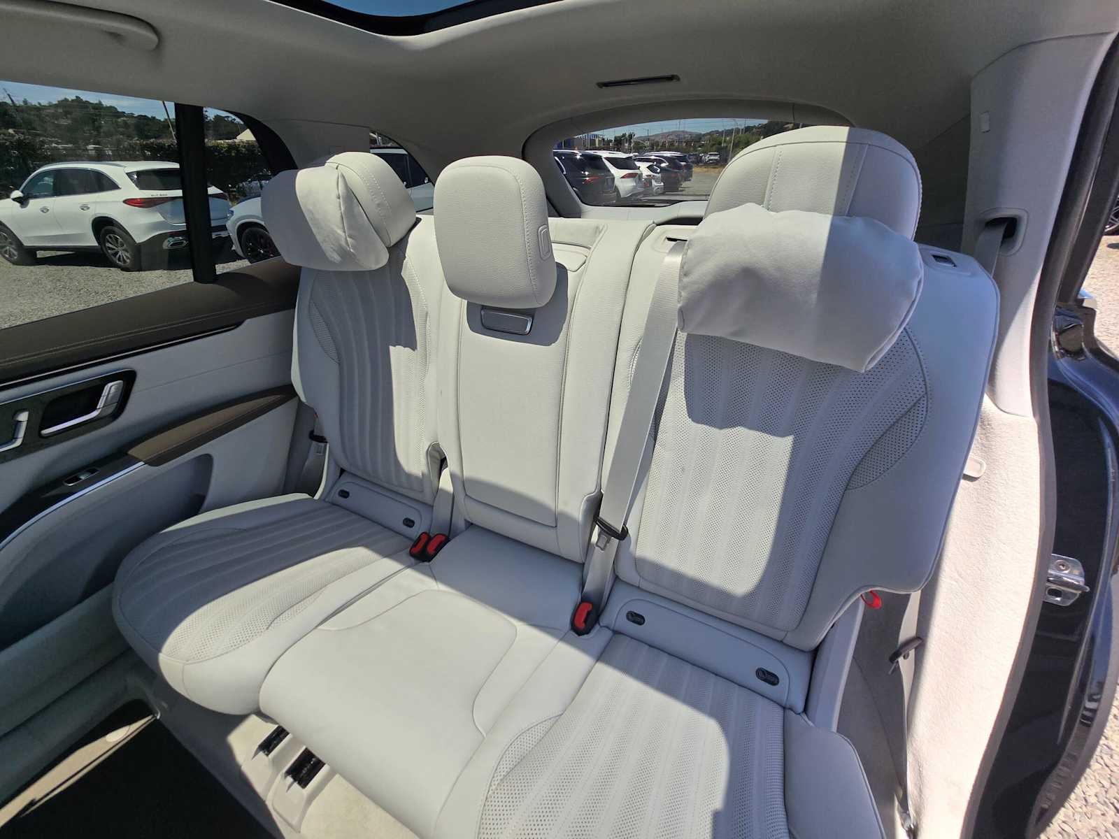 2026 Mercedes-Benz EQS 400 4MATIC® SUV