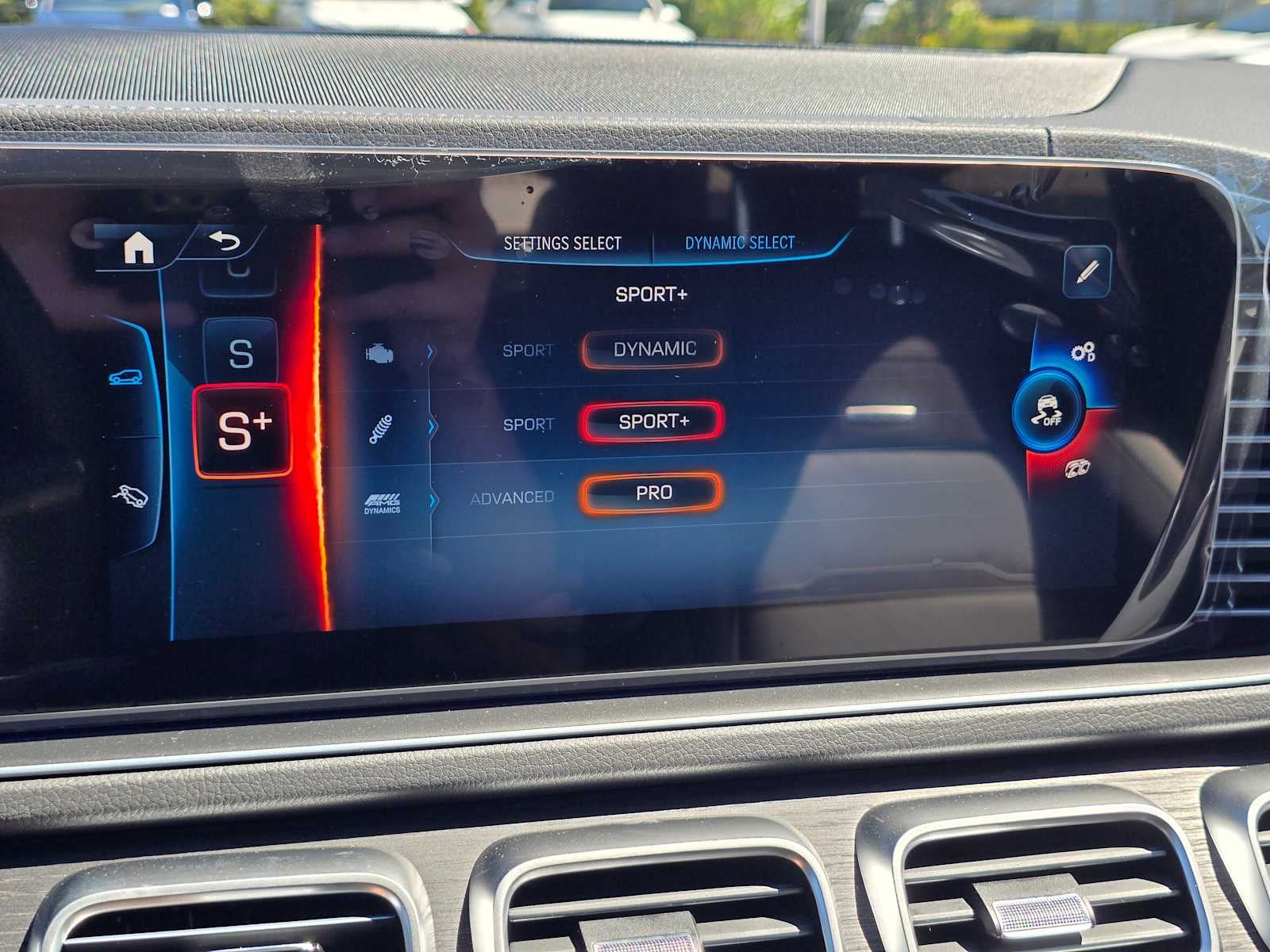 2026 Mercedes-Benz AMG® GLE 53 4MATIC®+ SUV