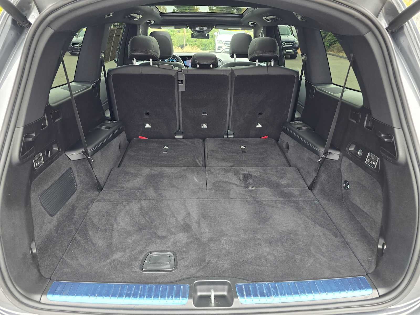 2025 Mercedes-Benz GLS 450 4MATIC® SUV