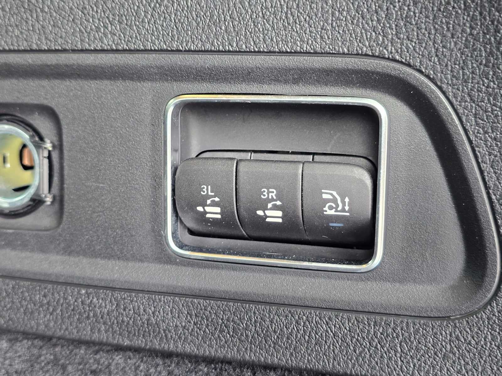 2025 Mercedes-Benz GLS 450 4MATIC® SUV