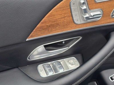 2025 Mercedes-Benz GLS 450 4MATIC® SUV