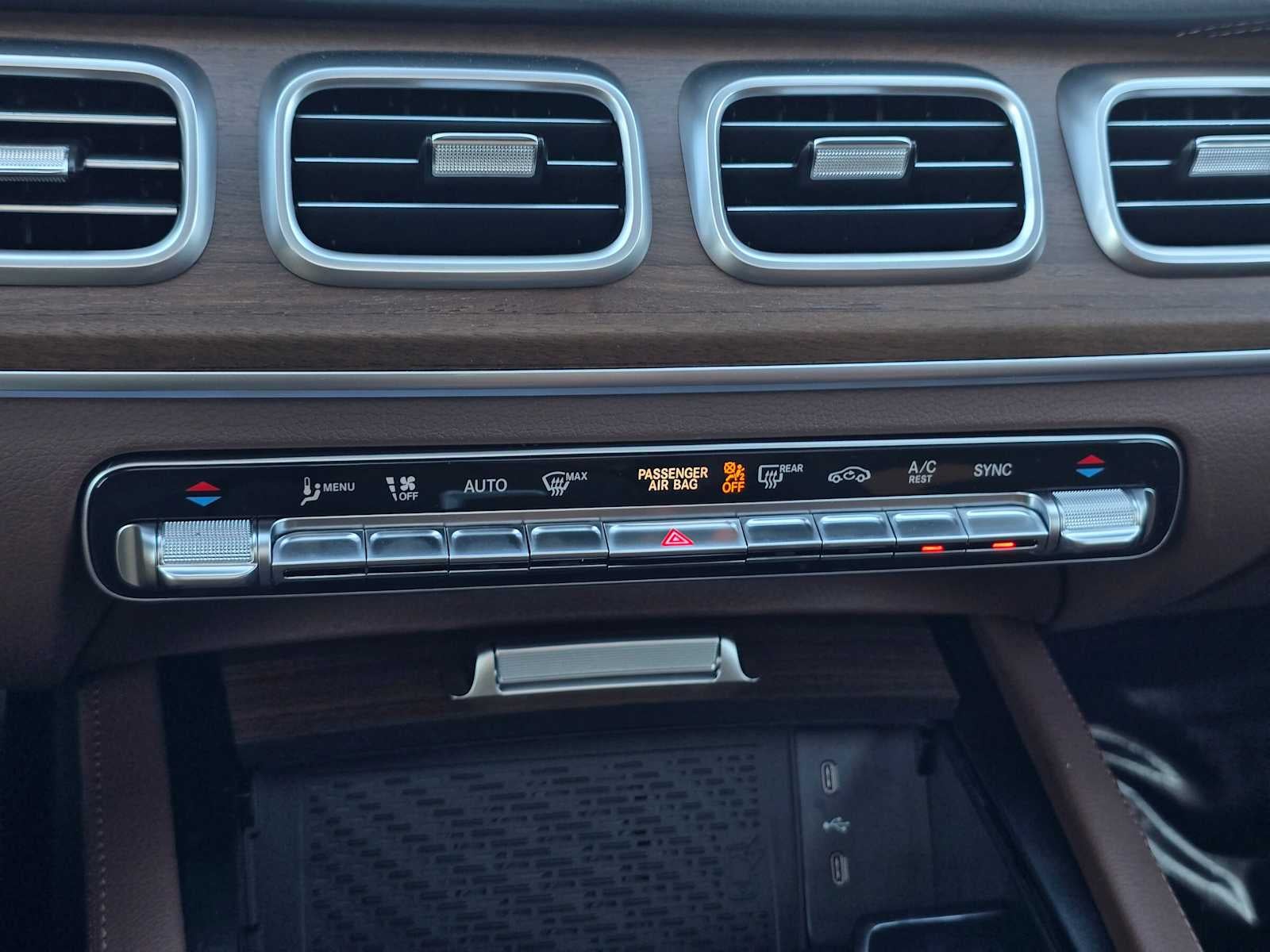 2026 Mercedes-Benz GLS 450 GLS 450