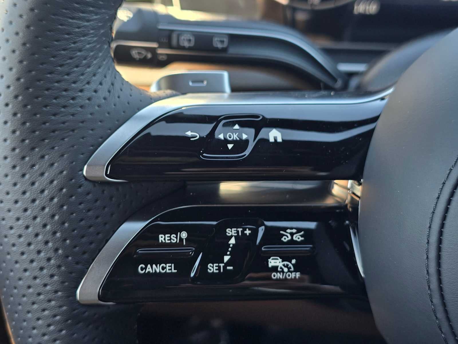 2026 Mercedes-Benz GLS 450 GLS 450