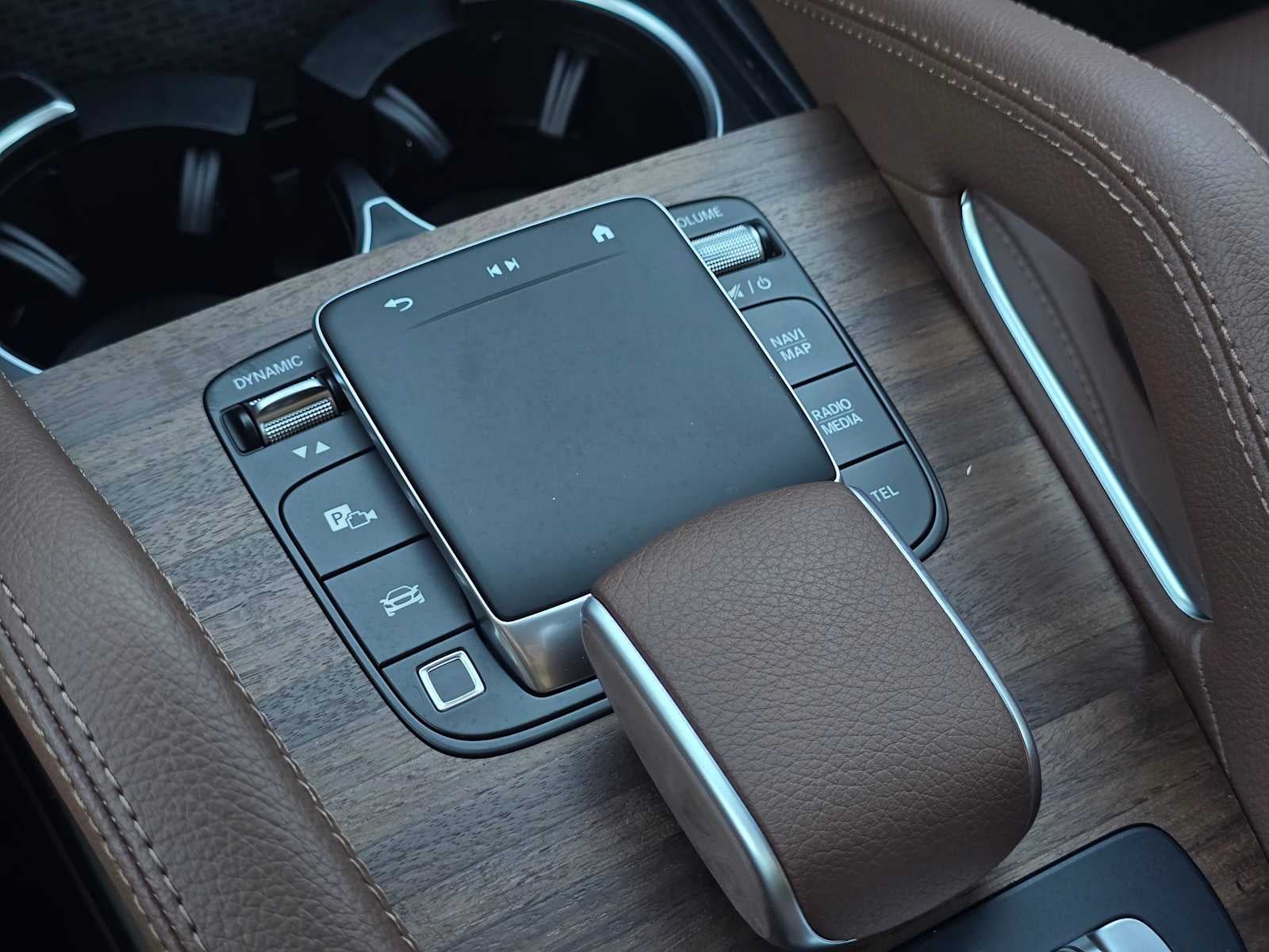 2026 Mercedes-Benz GLS 450 GLS 450