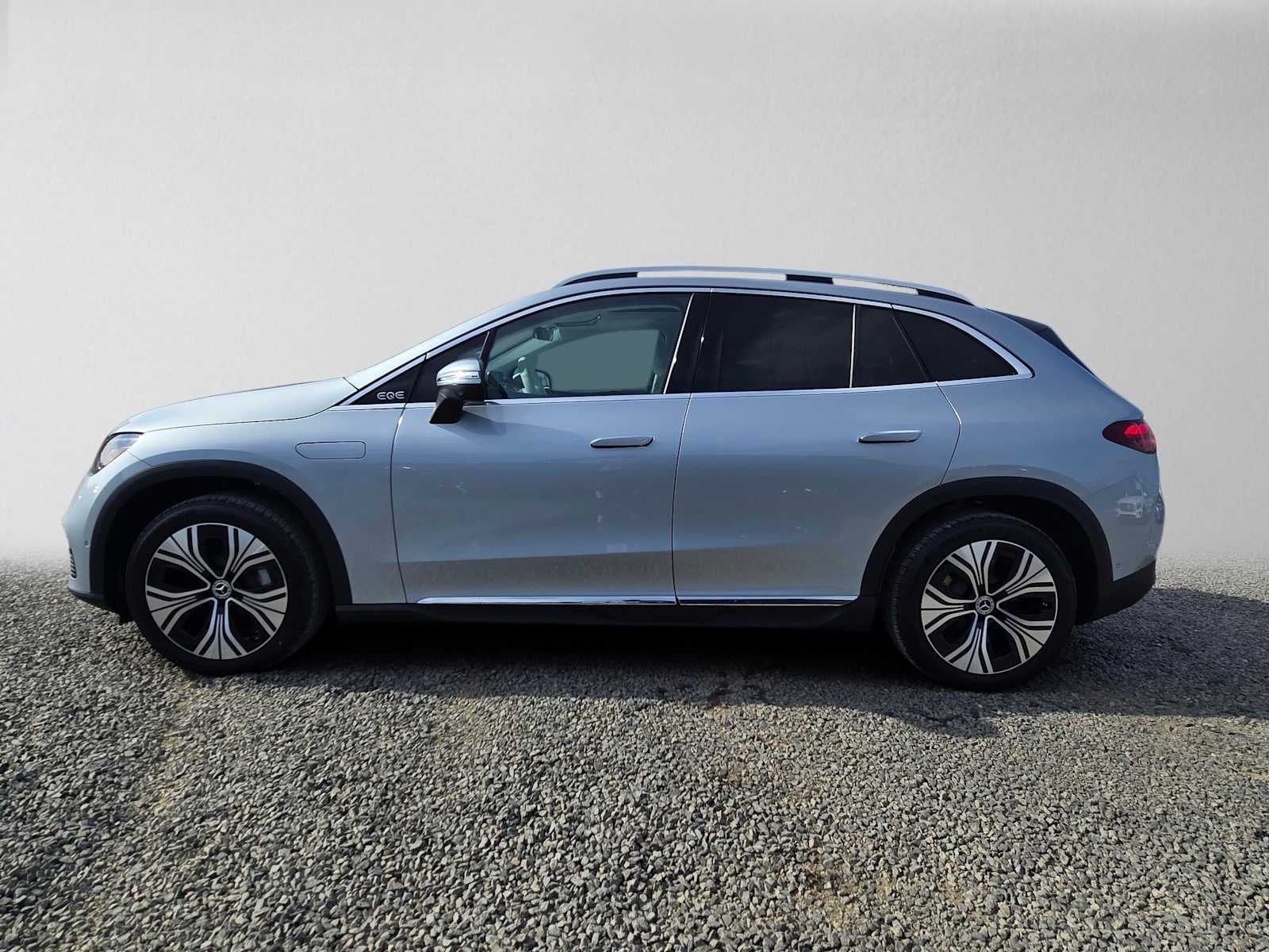 2027 Mercedes-Benz EQE 320 4MATIC® SUV