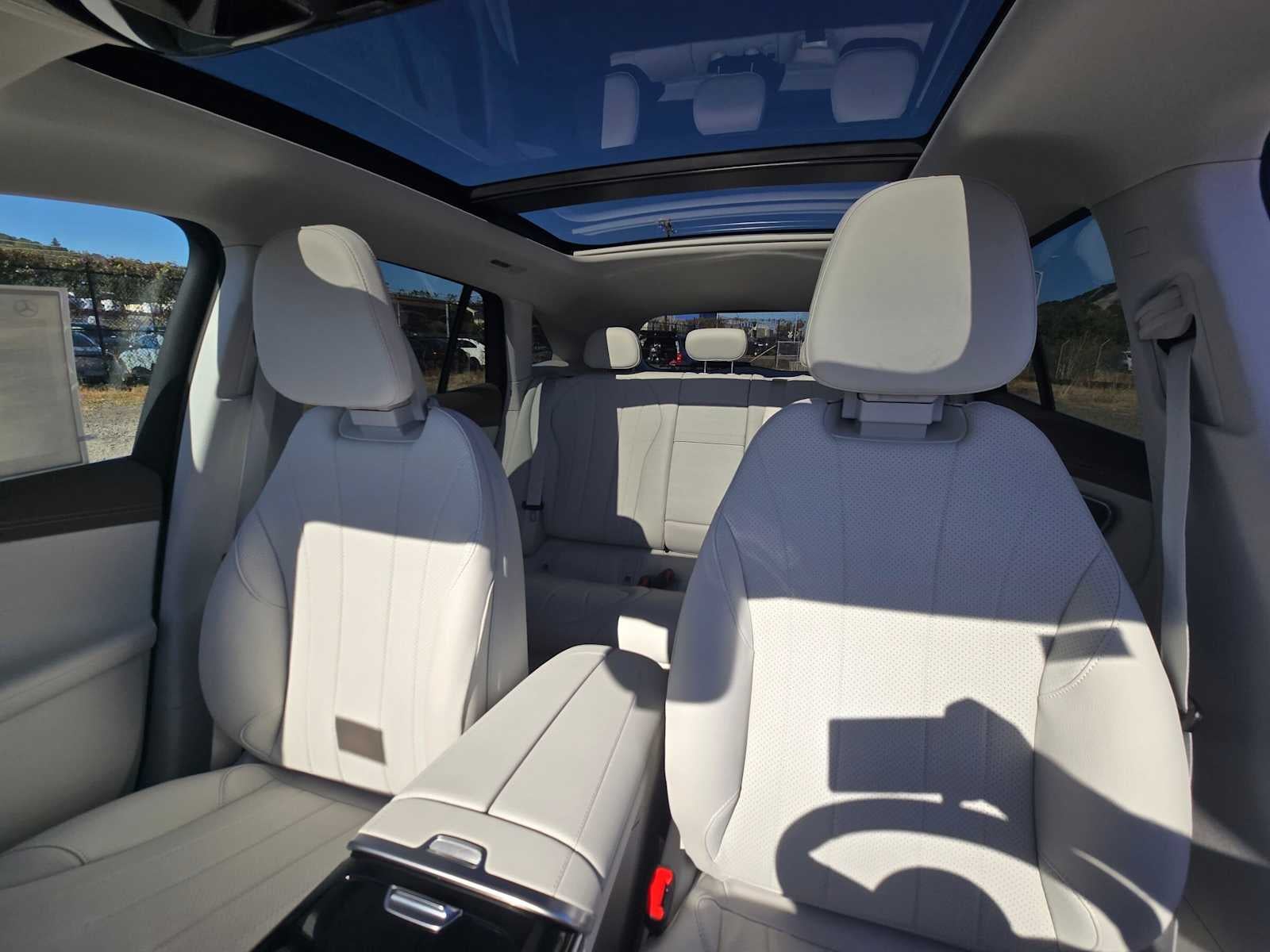2027 Mercedes-Benz EQE 320+ SUV